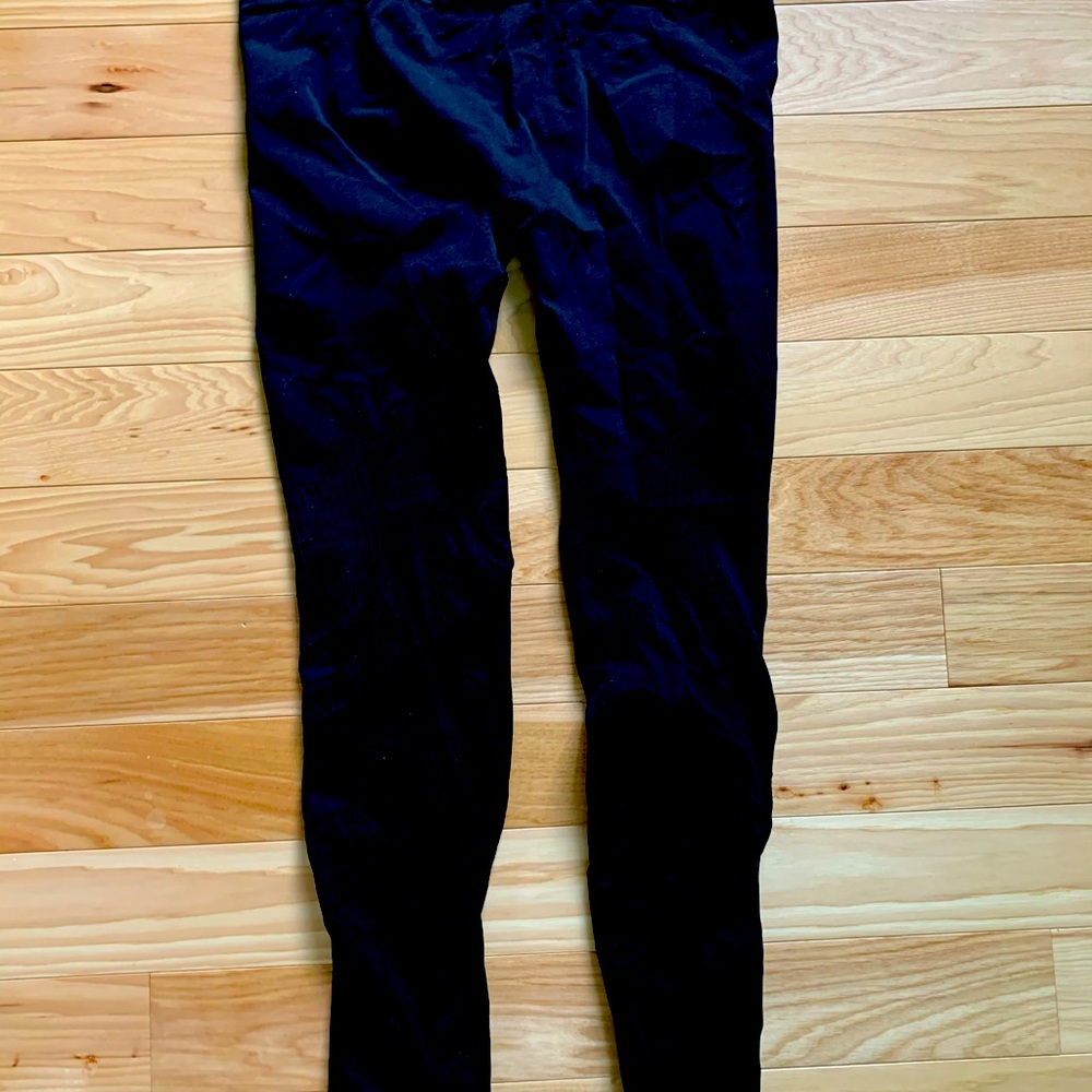 Blanqi Mother Tucker style post partum compression leggings